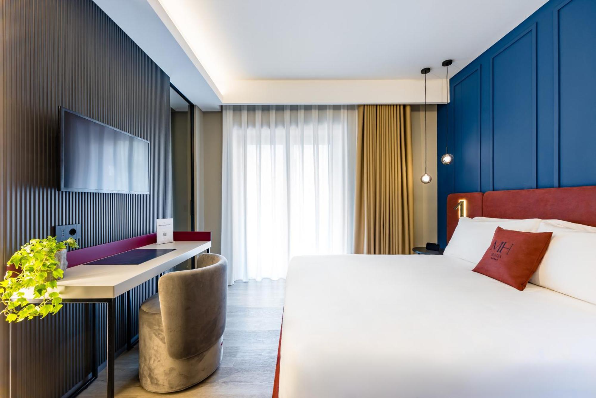 Mh Suites Plebiscito Napoli Esterno foto