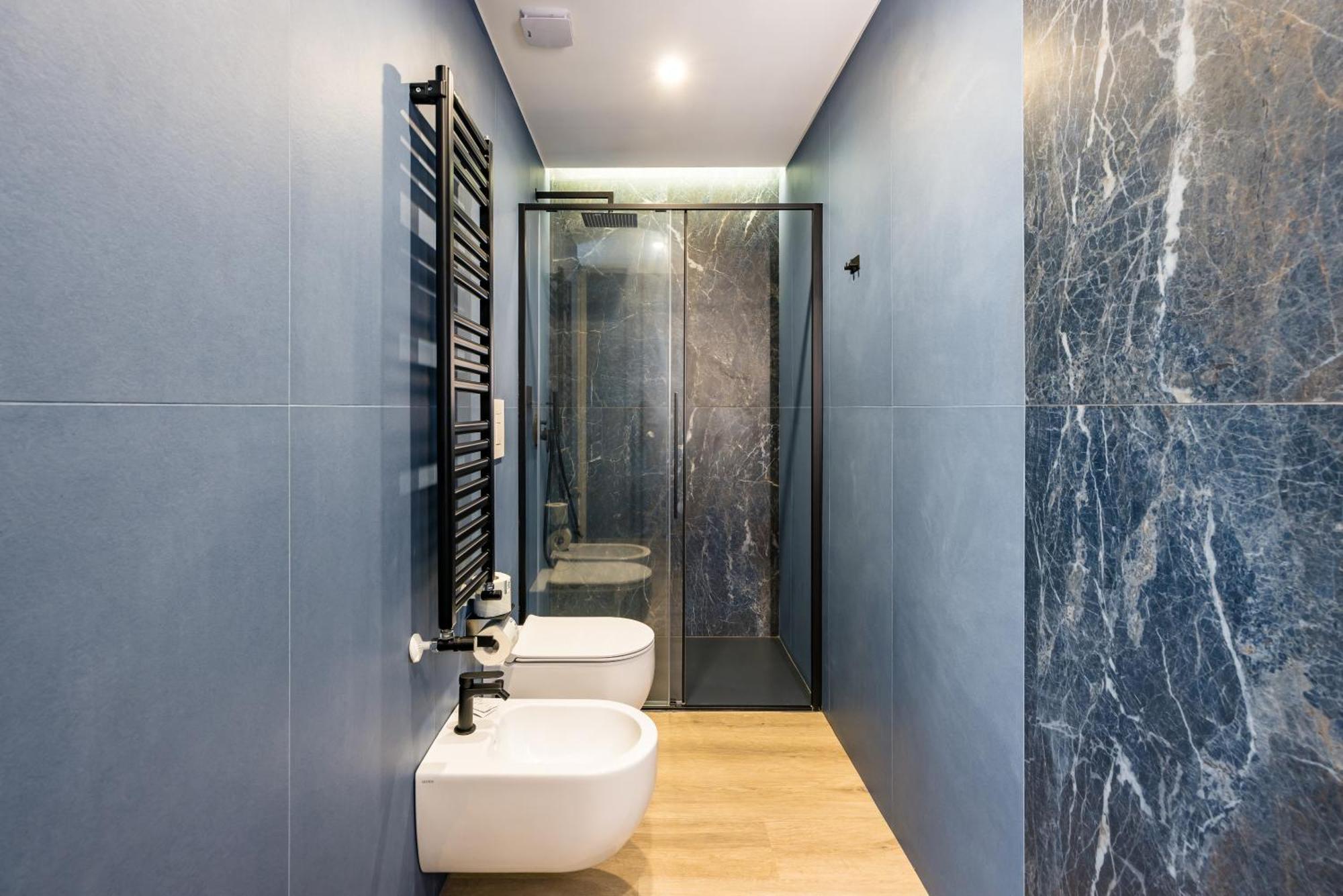 Mh Suites Plebiscito Napoli Esterno foto